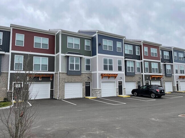 Photo - 2309 Anderson Rd Townhome