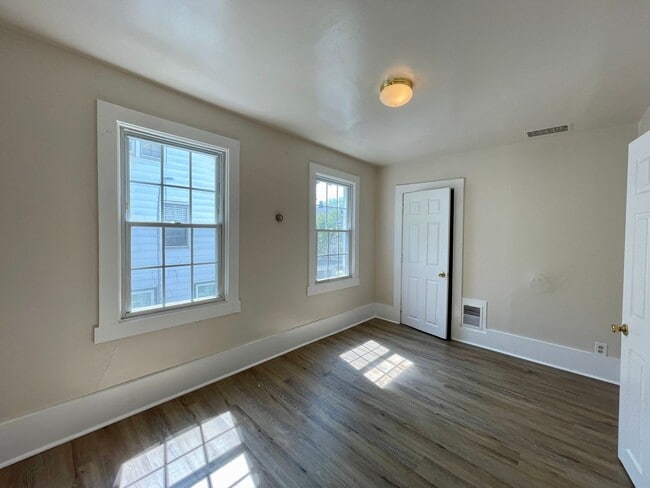 Photo - 103 Marion St Unit 103 Marion St #2