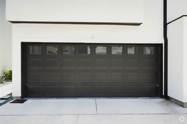 Building Photo - 1417 Kramer Ln Unit 24 Rental