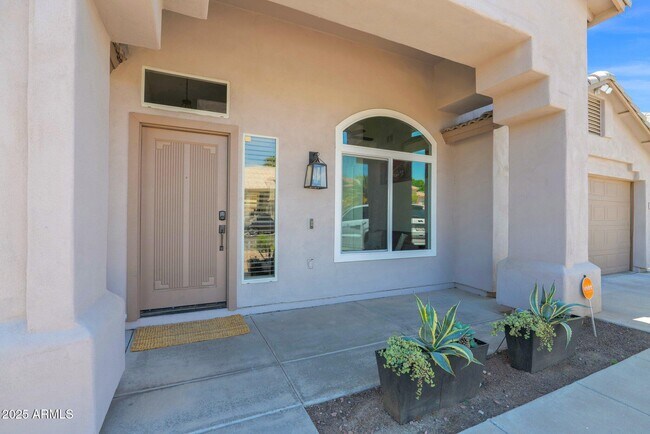 Photo - 665 W Minton Dr