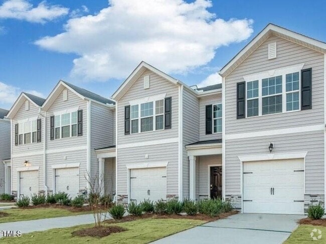 Building Photo - 3 Bedroom Townhome with Garage for Rent