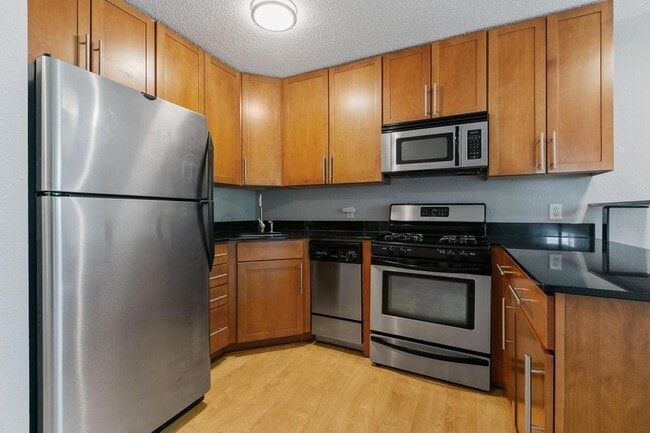 Photo - 2530 1st Ave S