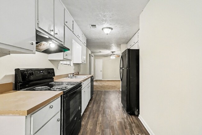 Photo - 3 Bedroom 2 Bathroom House