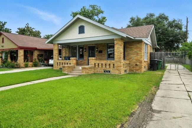 Photo - 1429 Munger St House