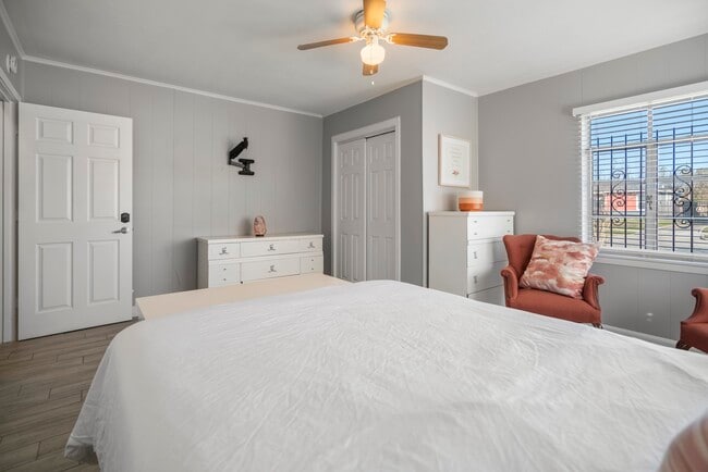 Photo - 3608 Wheeler Ave