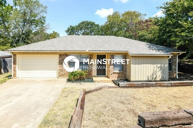 Building Photo - 3 Bedroom Pet-Friendly Home in Arlington, ...