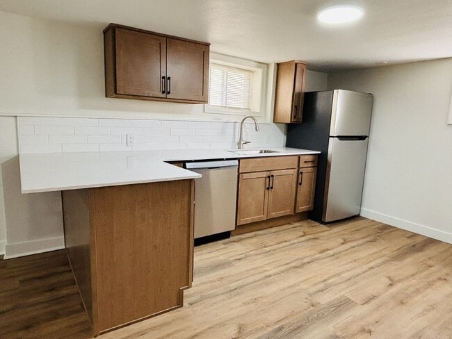 Photo - Freshly Remodeled with Free Shared Laundry Unit Basement 1 bedroom 1 bath