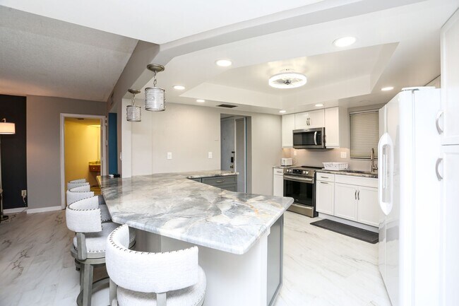 Photo - ** TIMBER CREEK AT LELY ** 2 BED / 2 BATH... Unidad 104