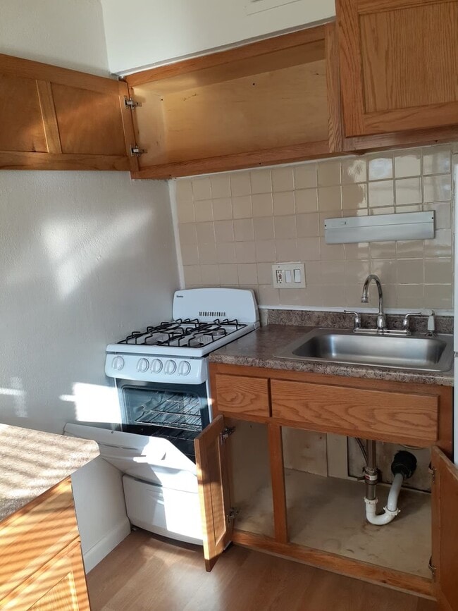 Photo - 2514 Telegraph Rd Unidad 2514-A