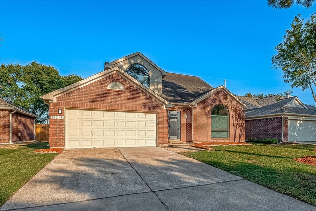 Photo - 15314 Chestnut Falls Dr