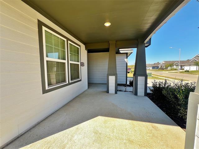 Photo - 613 Mayfield Dr