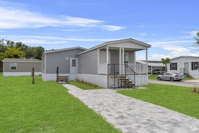 Building Photo - 16831 Oak Leaf Ct Rental