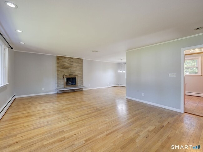38 Portage Rd