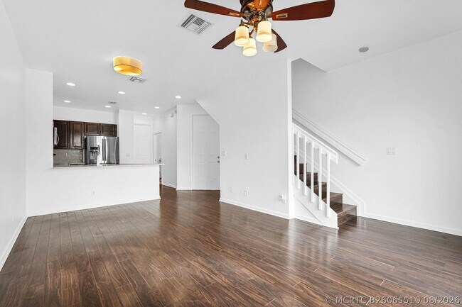 Photo - 1427 NW 34th Way