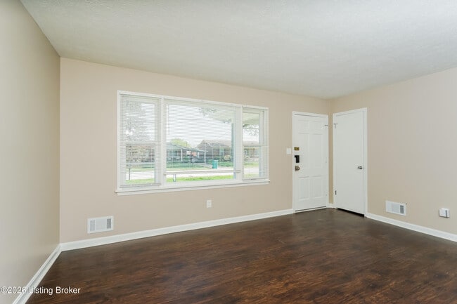 Photo - 3114 Tara Gale Dr