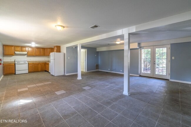 Photo - 241 Harless Rd