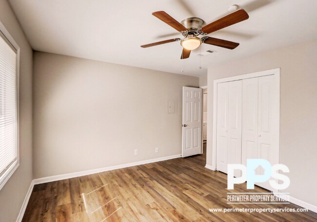 Photo - 1204 Veterans Memorial Hwy SW