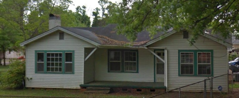 Photo - 1982 Johnson St