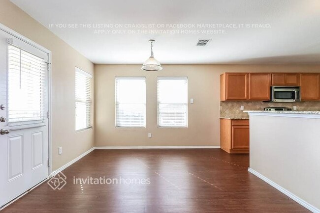 Photo - 2435 Buffalo Run