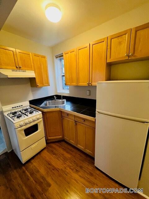 Building Photo - 38 Hemenway St