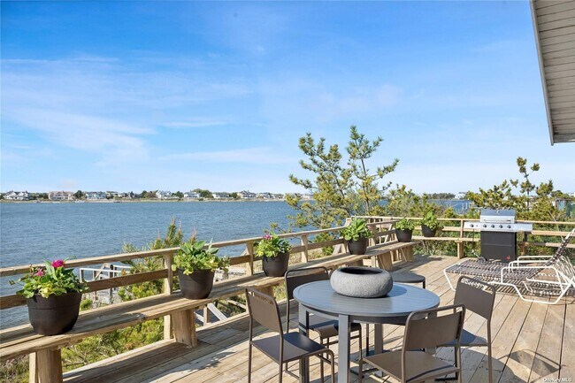 298 Dune Rd