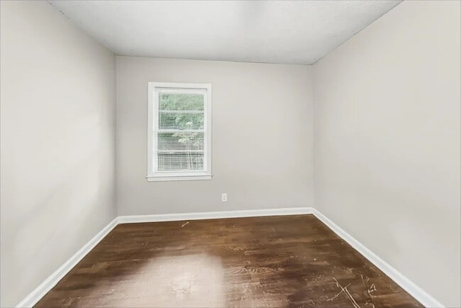 Photo - 2751 Flagstone Dr SE
