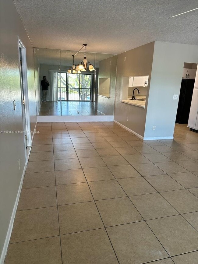 Photo - 8215 Sun Spring Cir Unit 22