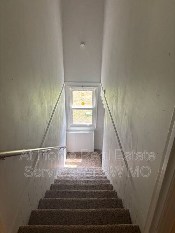 Photo - 6124 S Farm Rd 131