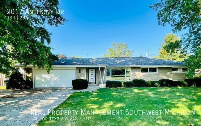 Building Photo - 2017 Anthony Dr