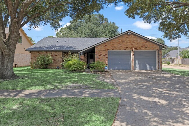Building Photo - 202 Coppersmith Dr Rental