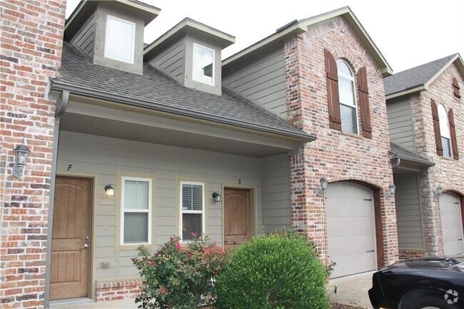 Building Photo - 3998 Rochester Cir Rental