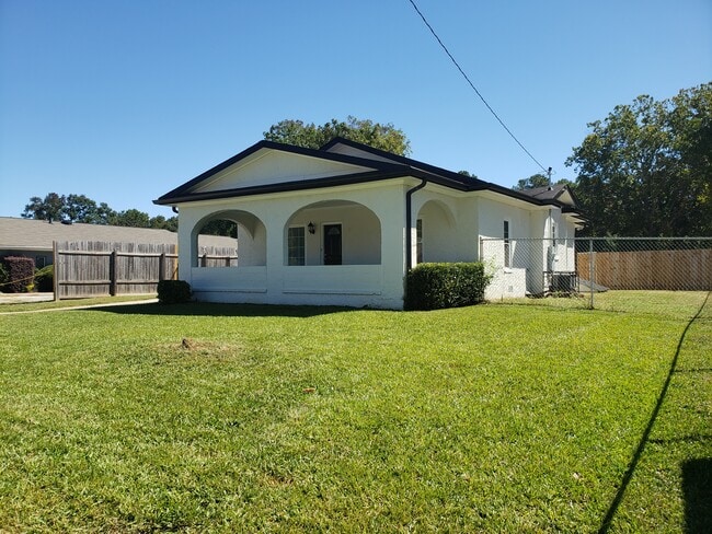 Building Photo - 5433 Old Floyd Rd SW