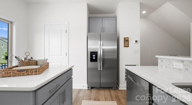 Photo - 2635 W Trade St