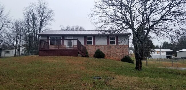 Photo - 60 Lorraine St