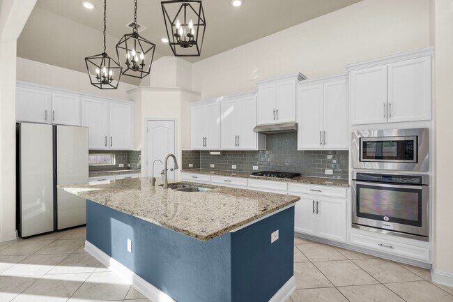 Building Photo - 8222 Lockridge Terrace Ln