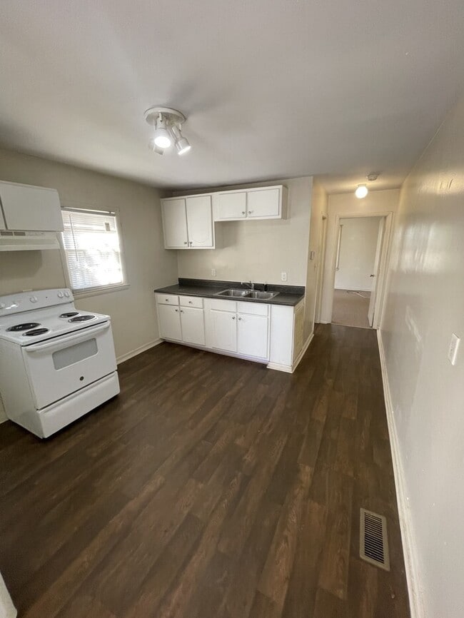 Photo - Duplex for Rent