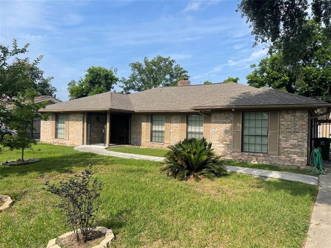 Photo - 7811 Echo Brook Dr Casa