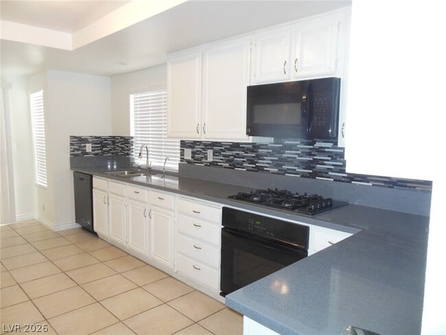 Photo - 3305 Surfline Dr