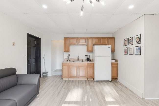 Photo - 64 Montebello Rd Unit ID1466575P