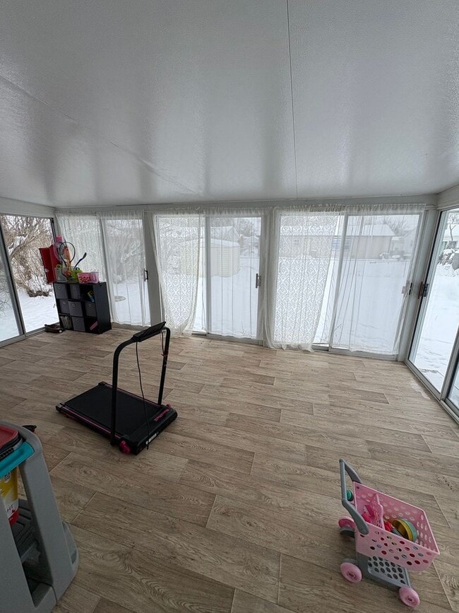 Photo - 3 Bed 1 Bath Updated Single Family home