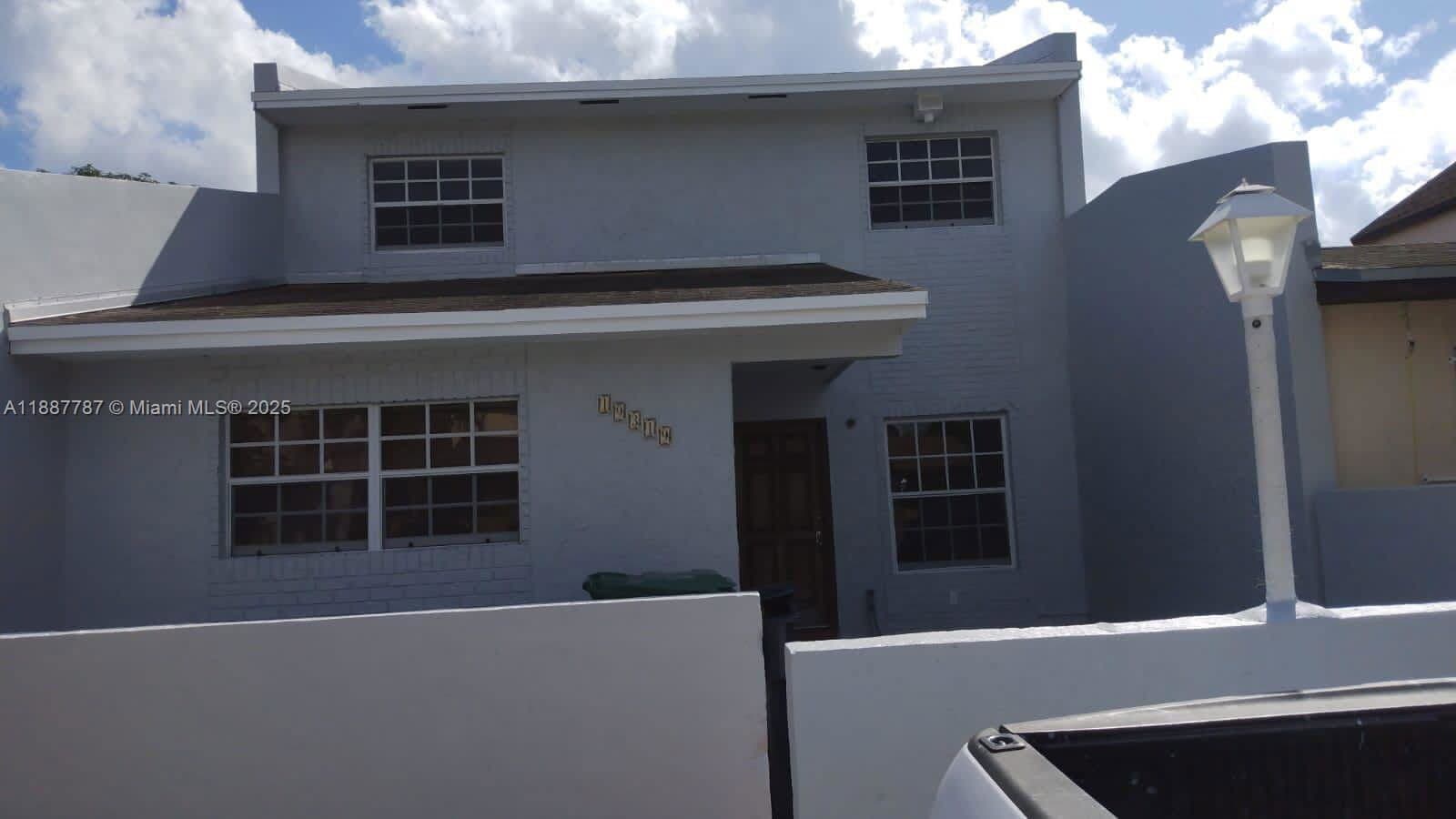 Photo - 19319 NW 54th Ct