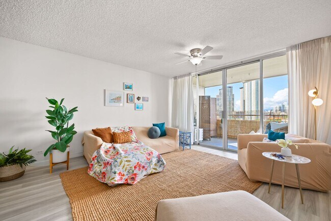 Kakaako Royal Court 2 Bedroom 2 Bathroom 1... - Kakaako Royal Court 2 Bedroom 2 Bathroom 1... Condo Unit 12C