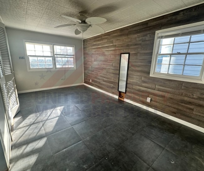 Photo - 3 bed 1 bath in Carlsbad NM