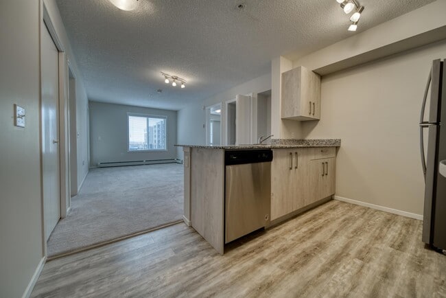 Photo - 4641-4128 Avenue NE Unit 1603