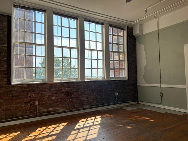 Livingroom Windows