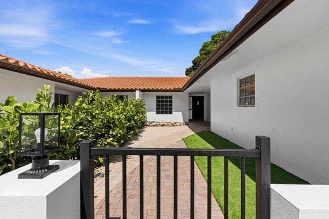 Photo - 3310 NW 90th Ave