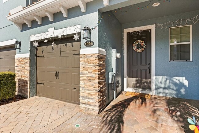 Photo - 1994 Silverweed Way