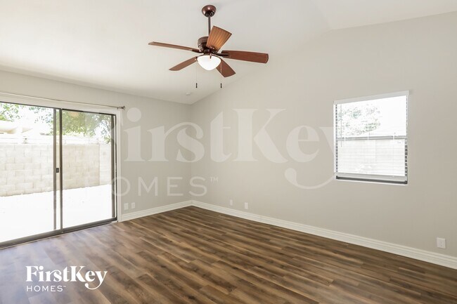 Photo - 3717 W Tierra Buena Ln