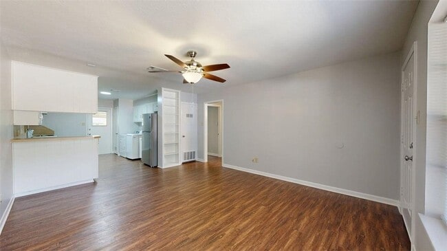 Photo - 3921 Olive St Unit B