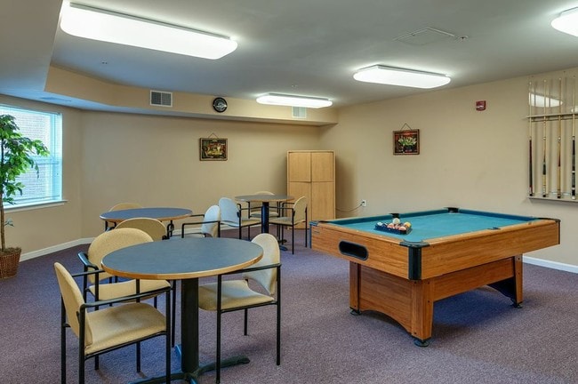 Potomac Woods Senior Living